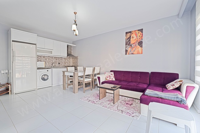 Mahmutlar Mah. Alanya Acil Satılık Daire |  1+1 Oda | 55M2 64.000€ Eşyalı  | 2. Kat | Klima | 1 Banyo | 1 Yatak Odası Resim-3