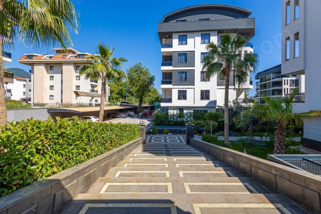 Oba Mah. Alanya Acil Satılık Daire |  1+1 Oda | 55M2 88.000€ | 2. Kat | Klima | 1 Banyo | 1 Yatak Odası Resim-2