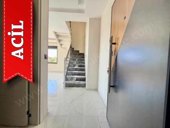 Alanya Oba Da Satılık Daire 3+1 Den 2+1 Cevrilmiş Geniş Kulanışlı Havuzlu Yeni Bina 2025 Mah