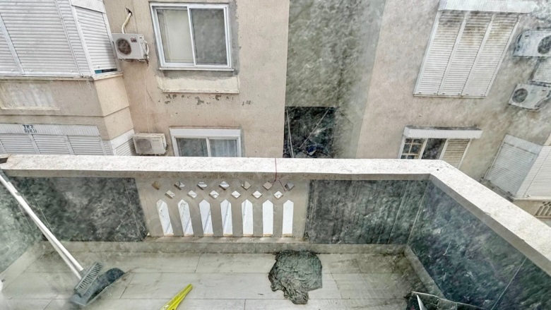 Oba Mah. Alanya Acil Satılık Daire |  1+1 Oda | 90M2 4.500.000Tl Eşyalı  | 2. Kat | Klima | 1 Banyo | 2 Yatak Odası Resim-3