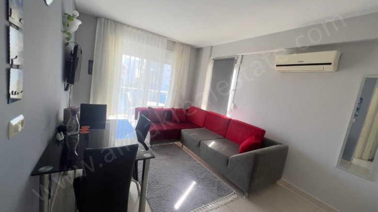 Oba Mah. Alanya Acil Satılık Daire |  1+1 Oda | 55M2 80.000€ Eşyalı  | 1. Kat | Klima | 1 Banyo | 1 Yatak Odası Resim-5