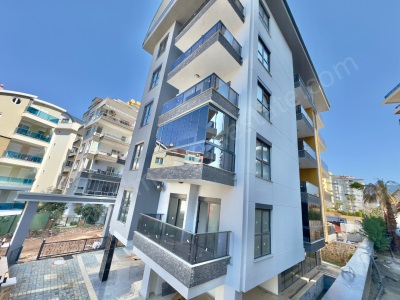 2+1 Deniz Manzaralı Tosmur Da Satılık Daire Çok Uygun Yeni Sıfır Bina 2025 Yapım Alanya Mah