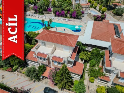 İncekum Alanya Acil Satılık Villa Vılla Ottoman Ge 3+1 Tripleks İkiz Mah