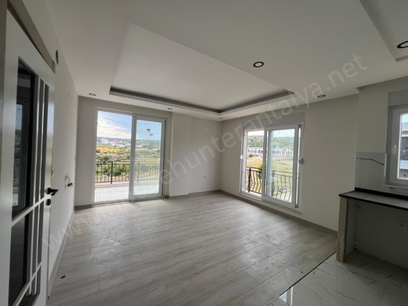 Aktoprak Mah. Kepez Satılık Daire |  2+1 Oda | 65M2 2.400.000Tl  Krediye Uygun  | Yüksek Giriş | Klima | 1 Banyo | 2 Yatak Odası Resim-2