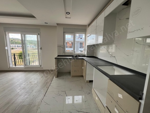 Aktoprak Mah. Kepez Satılık Daire |  2+1 Oda | 65M2 2.400.000Tl  Krediye Uygun  | Yüksek Giriş | Klima | 1 Banyo | 2 Yatak Odası Resim-3