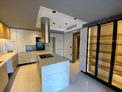 Kadınlar Denizine 200 Metre Mesafede Full Deniz Manzaralı Lüks Müstakil Tripleks 4+1 Satılık Villa Kuşadası Denizi Mah