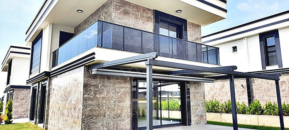 Davutlar Mah. Kuşadası Satılık Villa |  3+1 Oda | 135M2 13.000.000Tl  Krediye Uygun  | Villa | Kat Kaloriferi | 3 Banyo | 1 Yatak Odası Resim-4