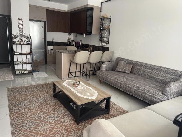 Ege Mah. Kuşadası Kiralık Daire |  1+1 Oda | 60M2 Aylık 25.000Tl | 3. Kat | Yerden Isıtma | 1 Banyo | 1 Yatak Odası Resim-3