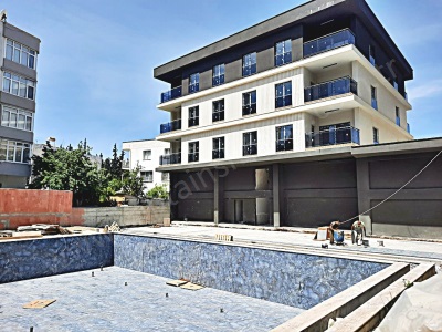 Kuşadası Merkezde Satılık Daire 2+1 Havuzlu Güvenlikli Sıfır Bozdoğan Akçay Mah