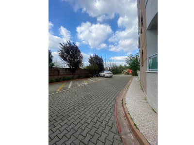 Manisa Güzelyur Mahallesinde Havuzlu Site İçerisinde 3+1 Satılık Daire Yunusemre Güzelyurt Mah