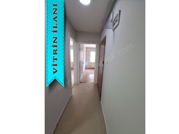 Kılıç Reis Mah. Konak Kiralık Daire |  2+1 Oda | 90M2 Aylık 25.000Tl | 1. Kat | Doğalgaz(Kombi) | 2 Banyo | 1 Yatak Odası Resim-5