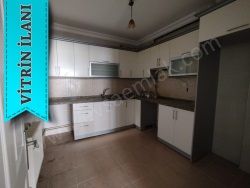 Konak Murat Reis Mah. Satılık Daire 3+1 105 M2 | 1. Kat | Doğalgaz(Kombi) | 1 Banyo | 1 Yatak Odası