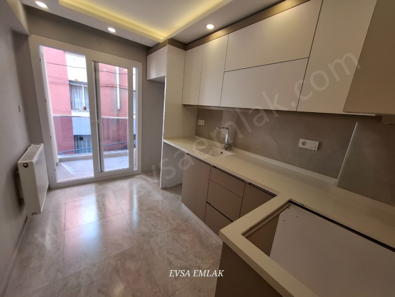 ALTINTAŞ MAH   3+1 KÖŞE KONUMLU MİGROS YAKINI SATILIK DAİRE 