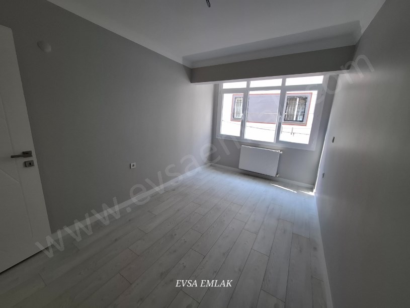 ALTINTAŞ MAH   3+1 KÖŞE KONUMLU MİGROS YAKINI SATILIK DAİRE 
