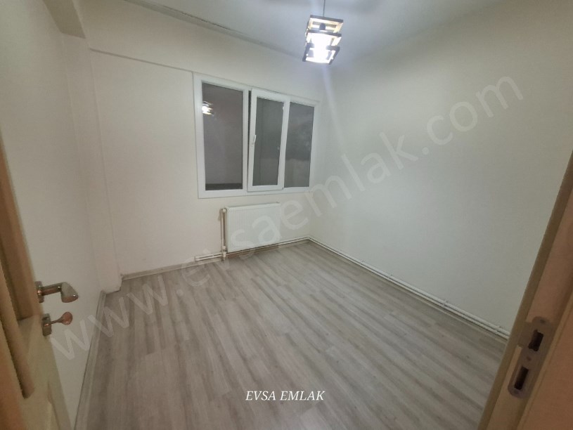 EVSADAN PİRİ REİS MAH CADDE ARKASI 3+1 D.GAZLI KİRALIK DAİRE