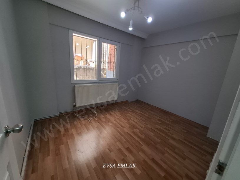 EVSADAN KILIÇ REİS MAH 2+1  1.KATTA TEMİZ KİRALIK DAİRE 