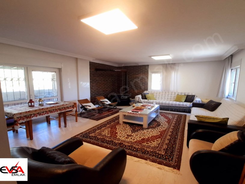 MENEMEN SEYREK VİLLAKENTİN EN DEĞERLİ LOKASYONUNDA 750m² MÜSTAKİL BAHÇELİ 6+1 DUBLEKS VİLLA