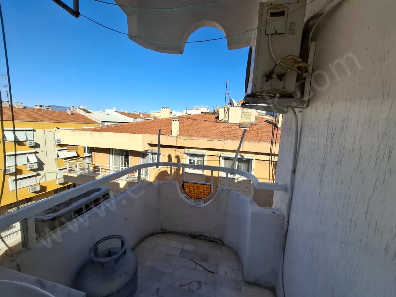 MURAT REİS MAH ASANSÖRLÜ VE DENİZ MANZARALI 3+1 SATILIK DAİRE