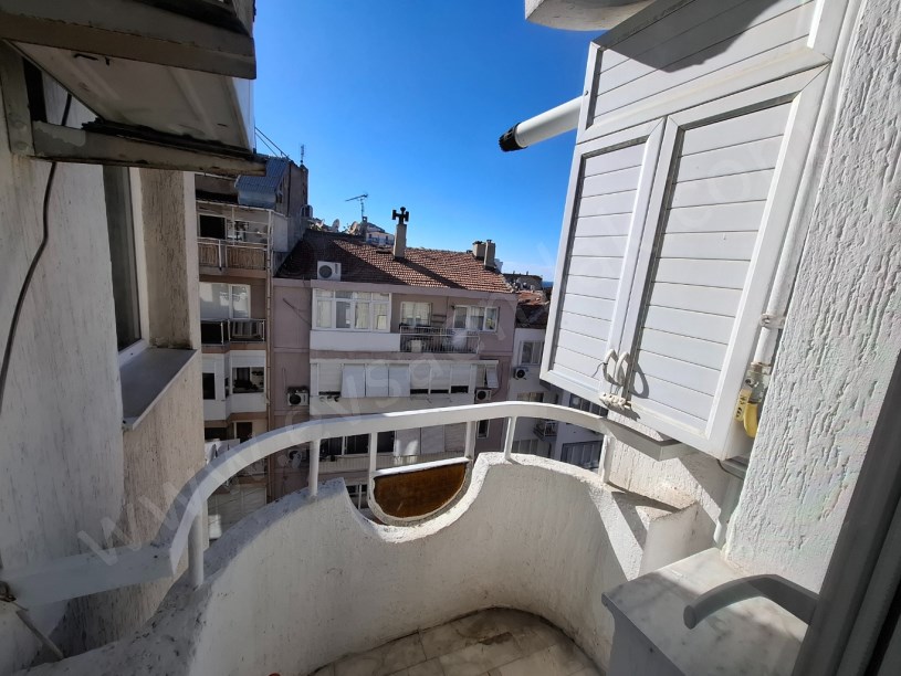 MURAT REİS MAH ASANSÖRLÜ VE DENİZ MANZARALI 3+1 SATILIK DAİRE
