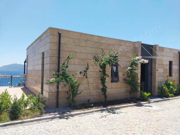 Bitez Mah. Bodrum Satılık Daire |  2+1 Oda |1.325.000$  Krediye Uygun  | 2. Kat | Vrv | 2 Banyo | 2 Yatak Odası Resim-2