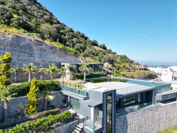 Gündoğan Mah. Bodrum Satılık Daire |  2+1 Oda |13.000.000Tl  Krediye Uygun  | 2 Banyo | 2 Yatak Odası Resim-2