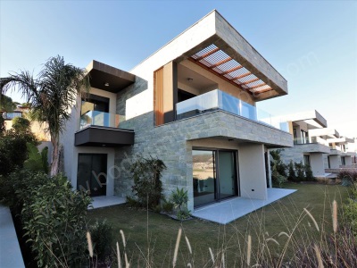 Bodrum Bitez Asarlık Mevkisinde 3+1 Üst Kat Ful Deniz Manzaralı Lüx Satılık Daire Mah