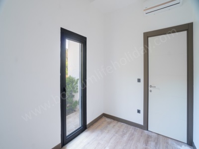 Konacıkta 3+1 Ortak Havuzlu Bahçeli Satılık Villa Bodrum Konacık Mah