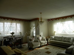 Selçuklu Işıklar Mah. Satılık Daire 3+1 160 M2 | 7. Kat | Merkezi Isınma | 1 Banyo | 1 Yatak Odası