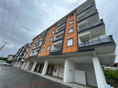 Çuhallı Plajına Ve Üniversiteye Yakın Satılık Daire 2+1 Eşyalı Akçakoca Osmaniye Mah