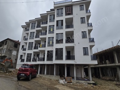 Çuhallı Çarşısında Denize Yakın Sıfır Satılık Daire 2+1 Akçakoca Osmaniye Mah