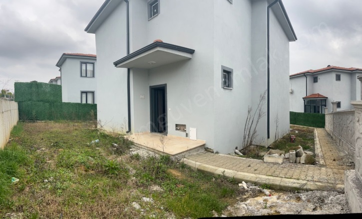 Arifağa Mah. Kaynarca Satılık Müstakil Ev |  4+1 Oda | 140M2 6.500.000Tl | Dubleks | Soba | 1 Banyo | 3 Yatak Odası Resim-1