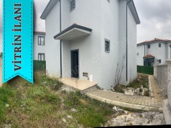 Kaynarca Arifağa Mah. Satılık Müstakil Ev 4+1 140 M2 | Dubleks | Soba | 1 Banyo | 3 Yatak Odası