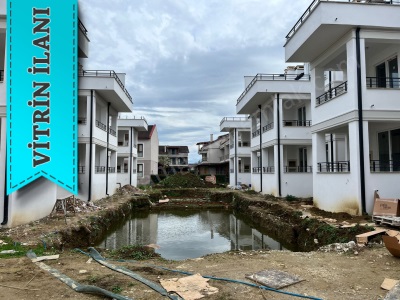 Kandıra Kurtyerinde Havuzlu Site İçerisinde Satılık Yazlık 2+1 Kurtyeri Mah