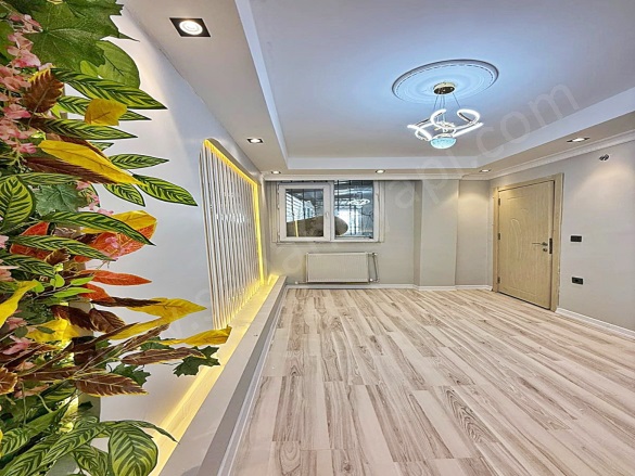 Selahaddin Eyyubi Mah. Esenyurt Satılık Daire |  3+1 Oda | 145M2 2.100.000Tl  Krediye Uygun  | Yüksek Giriş | Doğalgaz(Kombi) | 1 Banyo | 1 Yatak Odası Resim-3