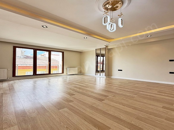 Ardıçlı Mah. Esenyurt Satılık Daire |  2+1 Oda | 115M2 3.199.000Tl  Krediye Uygun  | 3. Kat | Doğalgaz(Kombi) | 1 Banyo | 1 Yatak Odası Resim-5