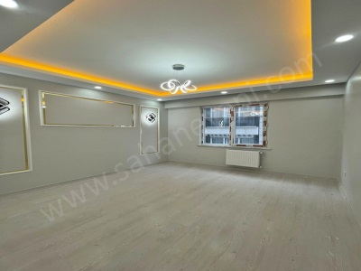 Metrobüse Yakın Site İçinde Yeni Bina Da Satılık Daire Kaçmaz Fiyata Bu Fiyat 1 Hafta Geçerli 2+1 Esenyurt Mehmet Akif Ersoy Mah