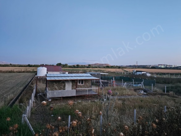 Atatürk Mah. Foça Satılık Tarla | 950.000Tl Resim-1