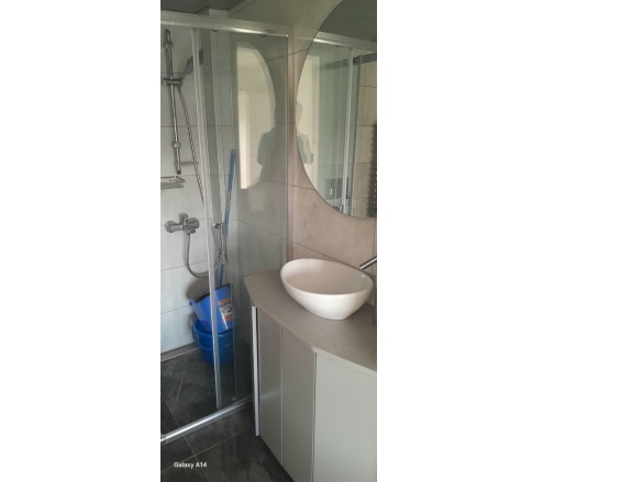 Ataşehir Mah. Çiğli Satılık Daire |  2+1 Oda | 110M2 7.700.000Tl Eşyalı  | 3. Kat | Yerden Isıtma | 2 Banyo | 2 Yatak Odası Resim-4