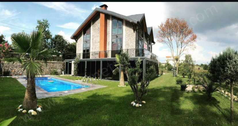 Kartepe Acısu Mah Satılık Villa 4+1