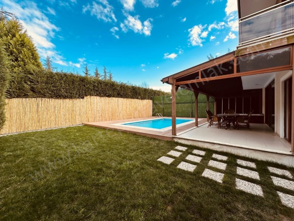 Kırkpınar Soğuksu Mah. Sapanca Günlük Kiralık Villa | Günlük 15.000Tl Resim-3