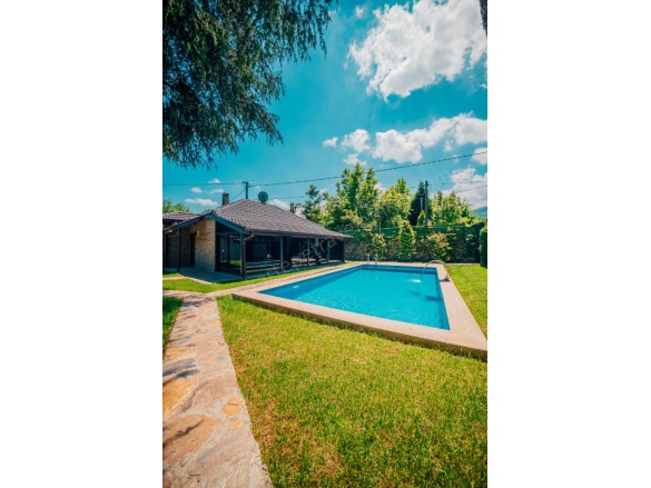 Yanık Mah. Sapanca Günlük Kiralık Villa | Günlük 12.000Tl Resim-1