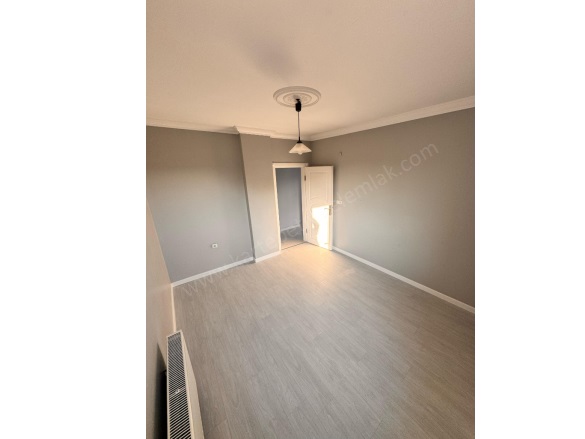 Ataevler Mah. Kartepe Satılık Daire |  3+1 Oda | 165M2 3.350.000Tl | 3. Kat | Doğalgaz(Kombi) | 1 Banyo | 3 Yatak Odası Resim-4