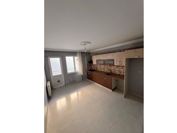 Ataevler Mah. Kartepe Satılık Daire |  3+1 Oda | 165M2 3.350.000Tl | 3. Kat | Doğalgaz(Kombi) | 1 Banyo | 3 Yatak Odası Resim-5