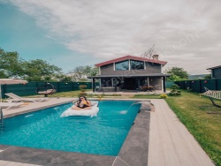 Sapanca Yanık Mah. Günlük Kiralık Villa