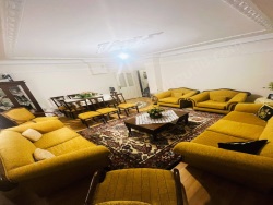 Turgutlu Turan Mah. Satılık Daire 3+1 170 M2 | Doğalgaz(Kombi) | 1 Banyo | 1 Yatak Odası