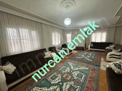 Haus Kaufen In  Türkei, Manisa, Turgutlu, Ataturk Str. , 128 m2