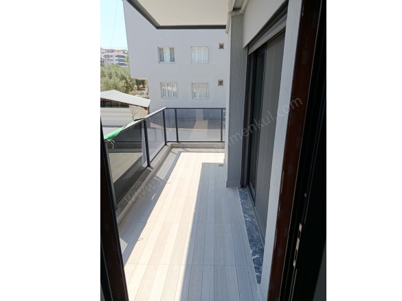 Ergenekon Mah. Turgutlu Satılık Daire |  3+1 Oda | 160M2 6.500.000Tl  Krediye Uygun  | Giriş + 1.Kat | Yerden Isıtma | 2 Banyo | 1 Yatak Odası Resim-3