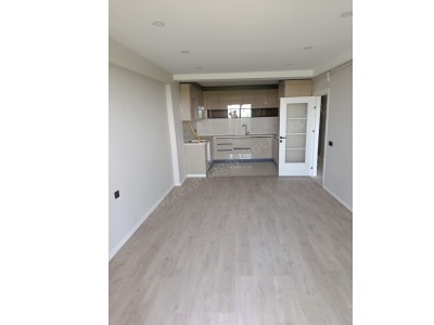 3+1 Geniş ! Yeni Mahallede Kaçırılmayacak Fırsat Satılık Daire Turgutlu Mah