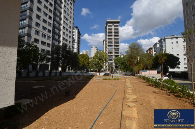Kozyatağı Mah. Kadıköy Satılık Daire |  3+1 Oda | 135M2 22.000.000Tl  Krediye Uygun  | 14. Kat | Merkezi Isınma(Pay Ölçer) | 2 Banyo | 3 Yatak Odası Resim-3