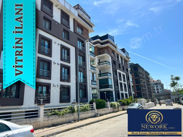 Cevizli Mah. Maltepe Satılık Daire |  3+1 Oda | 165M2 13.250.000Tl  Krediye Uygun  | 4. Kat | Merkezi Isınma(Pay Ölçer) | 2 Banyo | 3 Yatak Odası Resim-1